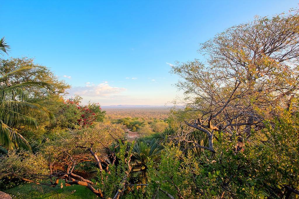 Ehlathini Lodge Mokopane Bagian luar foto